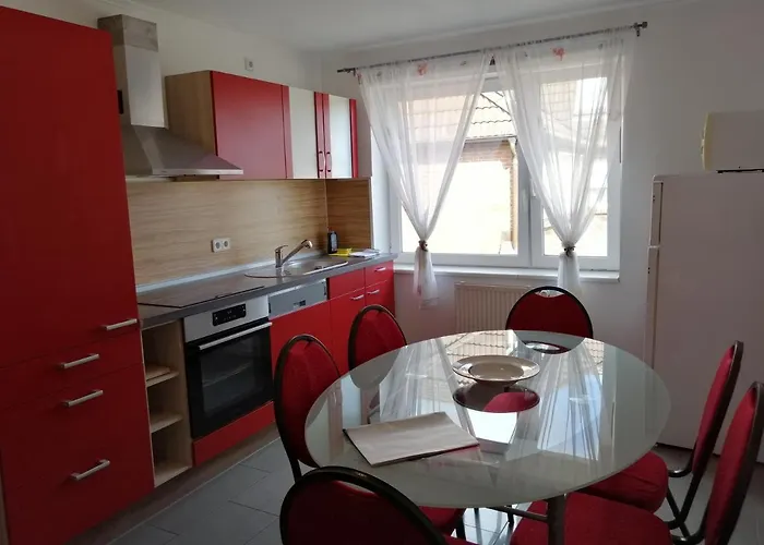 Apartment Ams